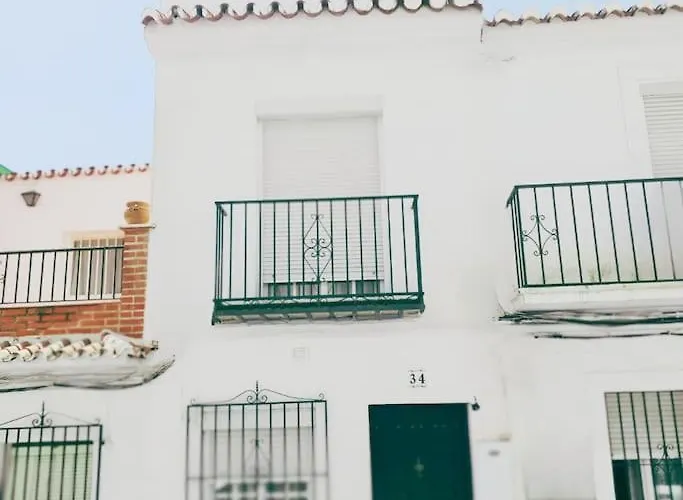 Soleada Casa En *